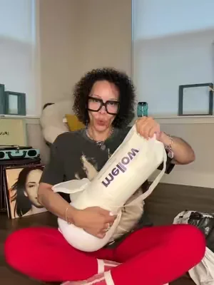 Literally the softest firm cloud pillow you will ever rest your head on☁️☁️☁️#tiktokshopcreatorpicks 