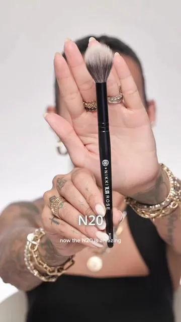 Here’s your sign to add diffusing brushes to your collection— The N20 & N20S 🖤 @Nikki La Rose  — #bkbeauty #makeupbrushes #makeupartist #tiktokshopdealsforyoudays #dealsforyoudays 