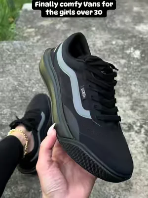 Vans Unisex UltraRange 2.0 Sneakers 🖤✨ On Sale Now!  #vans #vansultrarange #comfysneakers #dealsforyoudays  #summerwins 