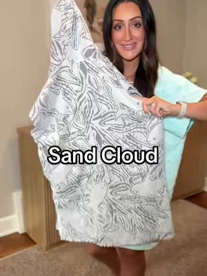 And they’re SO SOFT!!! ☁️ #womensfashion #SummerFashion #tiktokshopcreatorpicks #vacation #sandcloud 