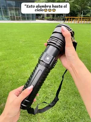 🎯 Si tu vieja linterna no te sirve, esta es tu señal.La Hoodink 2-en-1 tiene luz ajustable, zoom y pantalla digital de batería. ¿Lo mejor? También es power bank. Ideal para camping, pesca o seguridad en tu garaje. 💪 Recárgala y olvídate de pilas. \#linternaPotente #Hoodink #outdoorgear #emergencia#DealsforYouDays 