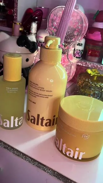 For my gourmand girlies that like to smell like sweet vanilla & have the softest skin! 😍🔥 @Saltair Body Shea Soleil is officially my new favvv! 🤩 I looove!! #saltair #gourmandgirlies #vanillagirlaesthetic #vanillafragrance #saltairbody 
