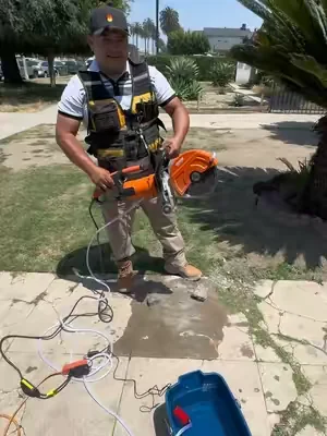 Advance carwash • hace 8 min VEVOR Electric Concrete Saw 16 in3200 W 15 A Motor Circular Saw Cutter with Max. 6 in Adjustable Cutting DepthWet Disk Saw Cutter Includes Water LinePump and Bladefor StoneBrick Construction, Debris Prevention, Double Switch Design, fathe #VEVOR #concrete #Demolition #construction #CircularSaw @VEVOR Store 