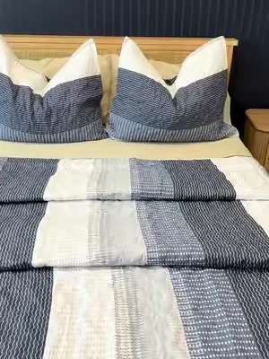 #quilted #bed #cozy #dealsforyoudays #summervibe 