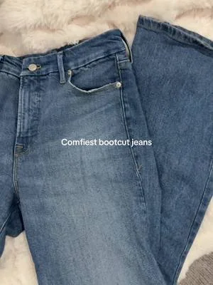 So stretchy #goodamerican #bootcutjeans #jeans 