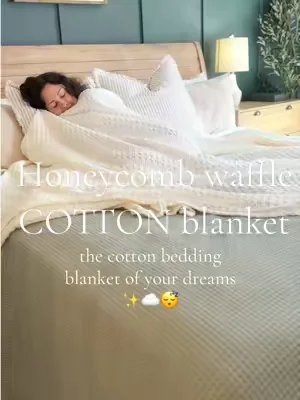 I have it in the dark green, canyon clay, sage & ivory ✨ It had me at 100% cotton & the price is sooo good rn. A lot of the colors & sizes have already sold out or are selling fast so if you have been thinking about it this is your sign 🤌🏻✨#cottonblanket #affordablebedding #beddingdecor #blanket #dealsforyoudays @PHF 