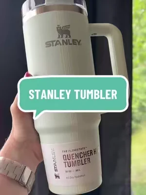 This 30oz tumbler comes in such cute colors 🤩 @Stanley 1913 #stanleytumbler #dealsforyoudays 