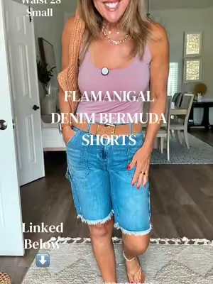If you’ve been avoiding Bermuda shorts because you remember them being stiff and unflattering, these will completely change your mind. 🙌 They’re stretchy, comfortable, flattering, and the perfect length when you want more coverage without sacrificing style. I’m 5’5”, 138 lbs, waist 28, wearing the Small. #dealsforyoudays #flamingals #summerwins #bermudashorts #fashionover40 