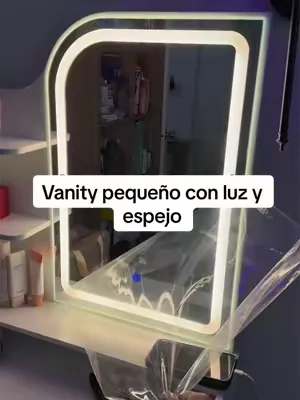 LIKIMIO Small Makeup Vanity Desk with Mirror and Lights ✨ Si llevas tiempo buscando un tocador bonito para un espacio pequeño, este vale muchísimo la pena. Tiene espejo con luz LED de 3 tonalidades y brillo ajustable, enchufes y puertos USB para conectar tu plancha o secadora, cajón amplio, repisas para organizar tus productos y un banco con almacenamiento. Todo en un diseño compacto, moderno y funcional. 🤍 #tiktokshopcreatorpicks #summerwins #summervibes #dealsforyoudays #summeressentials @LIKIMIO Furniture 