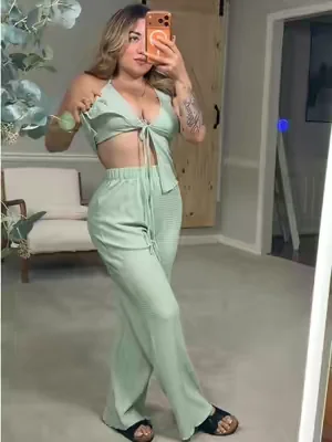 Tengo talla small super económico y bello #tiktokshopcreatorpicks #dealsforyoudays #summerwins #tiktokshopdealsforyoudays #2pieceset 