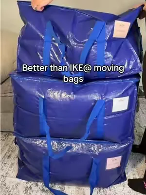 I’m pretty sure I got 60+ of these moving bags!  #movingbags #storagehacks #collegelife #organizedhome #travelbags 