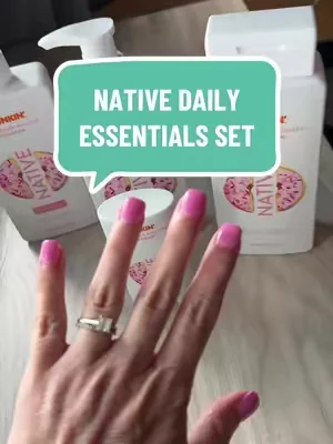 Native daily essentials shower set 🍩💦 @Native #dailyessentials #showerset #shampooandconditioner #bodywash #dealsforyoudays 