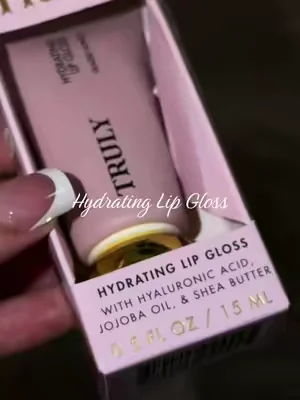 #truly #lipgloss #fy #trulybeauty 