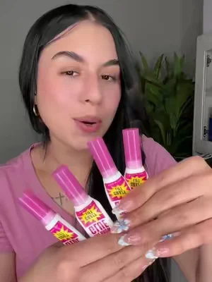 #tiktokshopcreatorpicks #sumervibes🌞🌴 #glue #nyx #nyxcosmetics 