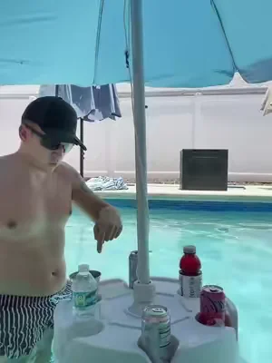 everybody keeps asking me where I got it from #poolparty #floatingpoolumbrella #poolday #pool 