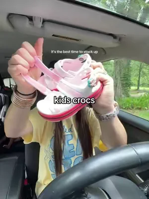 #crocs #kidscrocs #watershoes #toddlershoes