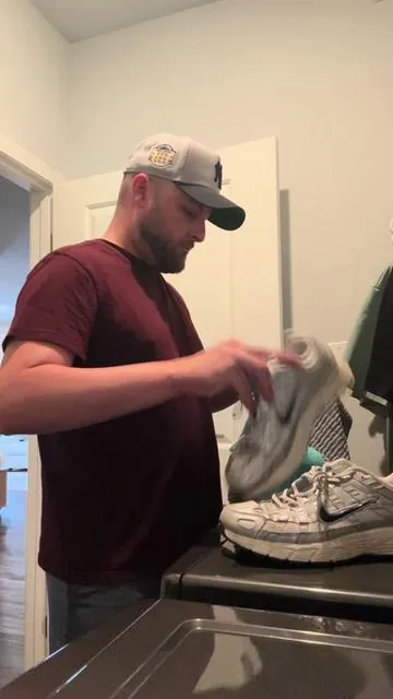 Lo mejor para lavar y cuidar tus zapatos!!!!!! 