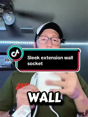 Sleek extension wall plug