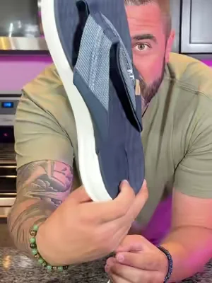 #heydude #heydudeshoes #flipflops #summerwins #dealsforyoudays 