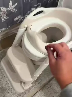Definitely add this to your list! #pottytraininingmama #joolbaby #jooldreamteam #toddlermusthaves 