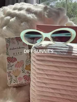 ok but every detail of these sunnies is so gorg 🕶️  @DIFF EYEWEAR  #diffeyewear #sunnies #TikTokShopCreatorPicks #DealsForYouDays #summervibes