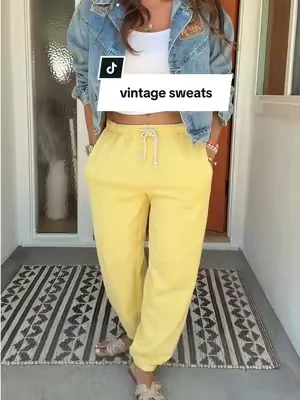 The gap sweats that you didn’t know you needed!! So soft’ #gapterryclothsweats #tiktokshopcreatorpicks #tiktokshopsummerturnup #gapjoggers #dealsforyoudays 