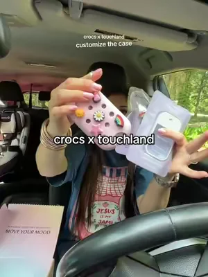 #crocs #touchland #touchlandhandsantitizer #stockingstufferideas 