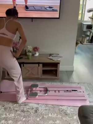 this is part 2 !! Pilates at home is the best Pilates 💖 #pilatesathomeworkout #pilates #pilatesathome #pilatesboardworkout 