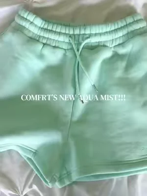 get yours ON SALE + FREE SHIPPING rn🤍 #comfrt #comfrtclothing #sweatshorts #matchingset 