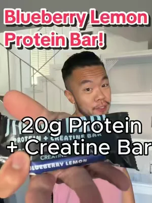 This Protein and Creatine Bar from @JiMMYBAR Functional Protein has it all. Protein, creatine, collagen AND BLUEBERRIES! #proteinbar #creatine #workout #gym #protein 
