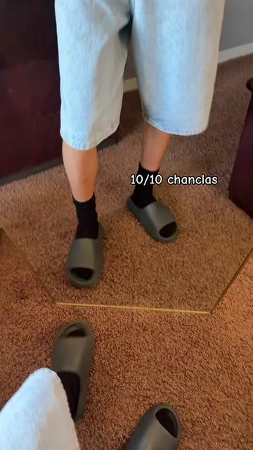 7655480551884868894
