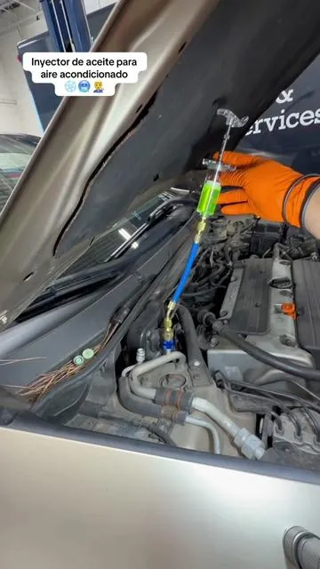 AC Oil Dye Injector Kit. #MecanicaAutomotriz #DealsForYouDays #TallerMecanico #AireAcondicionado #HerramientasAutomotriz 