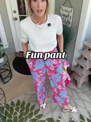 These pants are the perfect alternative to shorts! #pant #summerpants #fashionover50 #SummerWins #tiktokshopcreatorpicks 