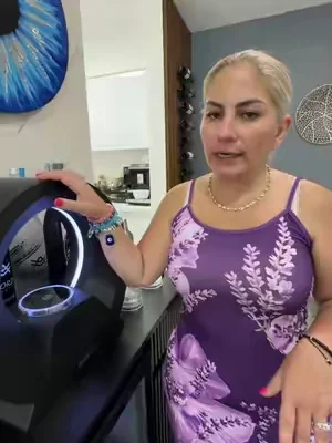 La oportunidad de comprar tu @Barsys Life es ahora ❤️🥰❤️🥰❤️ #candelaypicapica #tiktokmademebuyit #fyp #tiktokshopping #tiktokshop 