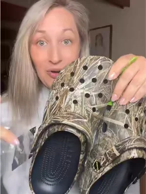 Crocs realtree clogs #crocs  @Crocs 