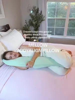 & it has a cooling pillowcase 🤯 i am sleeping so good with this one! @Mellow Sleep  #sidesleeper #mellowsleep #bodypillow #mellow #dealsforyoudays 