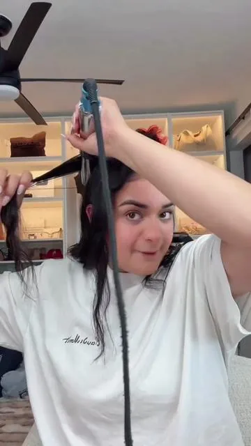 No le permitan esto a sus maridos 🫠🫠🫠😂😂😂 mejor díganles que les compren su plancha 🙌🙌🥰🥰 #jennyclaros #hondureñosenusa🇭🇳🇺🇸 #parati 