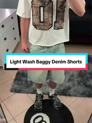 Perfect denim shorts, they’re a must have for the summer🤝 #mensfashion #dealsforyoudays #pacsun #baggyjorts #outfitinspo 