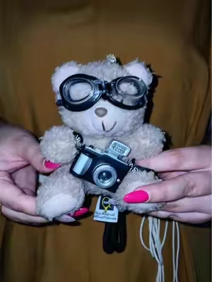 OMG! This little bear hitchhikes on Every bag#fpywn!#fpy #TikTokMadeMeBuyit #Summervibes #dealsforyoudays
