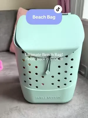 Your new go-everywhere bag. ☀️ Waterproof, lightweight, and roomy enough for beach days, pool trips, travel, and everything in between. #DealsForYouDays #BeachEssentials #TravelMustHaves #SummerWins #tiktokshop 