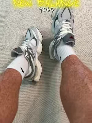 New Balance is going crazy right now #tiktokshopcreatorpicks #dealsforyoudays #summerwins #newbalance #newbalance9060 