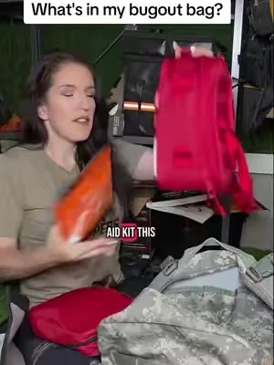 whats is my bug out bag #prepper #bugoutbag #dealsforyoudays #falldealsforyou #tiktokshopblackfriday 