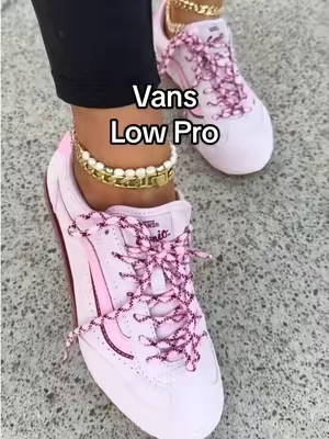 Vans just made the pink girlies so happy 🌸🎀 #pinkvans #vans #vanssneakers #vanslowpro #tiktokshopcreatorpicks 