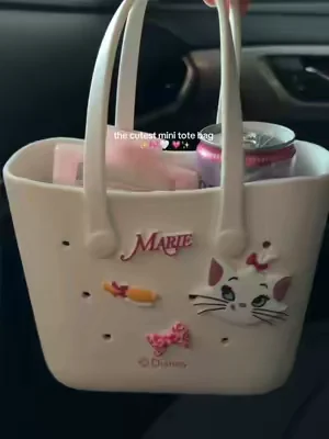 The cutest Disney tote bag for summer errands and everyday adventures 💗 @MINISO SHOP  #disneystyle #disneybag #dealsforyoudays #minitotebag #summerwins 