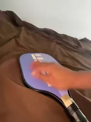 7655540682223930637