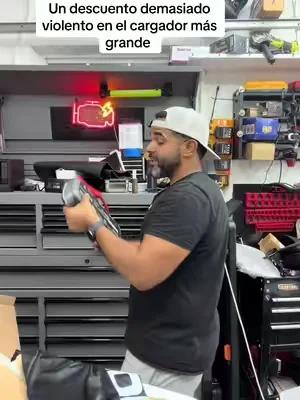 Violento este cargador de 4250 amperios. #Dealsforyoudays #tiktokshopcreatorpicks #summerwins 