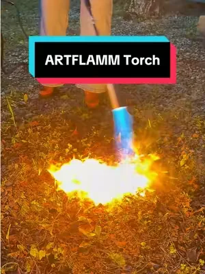 🔥 Si tienes patio, driveway o una fogata en casa, esto te va a ahorrar muchísimo tiempo. Es súper fácil de usar y hace que quitar la maleza o encender el fuego sea mucho más rápido. Uno de esos productos que no sabía que necesitaba hasta que lo probé. #FirePit #torch #OutdoorLiving #dealstoryoudays 