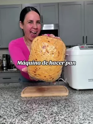 Máquina de hacer pan. Pan fresco desde tu propia casa sin ingredientes procesados. #breadmaker #dealsforyoudays #maquinadehacerpan #kitcheninthebox #homemadebread 