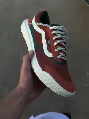 Don’t miss out😮‍💨😎 @vans #dealsforyoudays #tiktokshopcreatorpicks #summerwins #vans #vansskate 