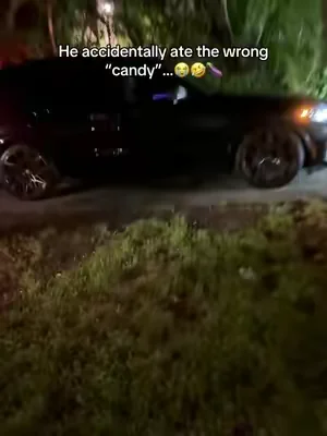 This is actually hilarious.. idk how he didn’t know what they were 😭🤣